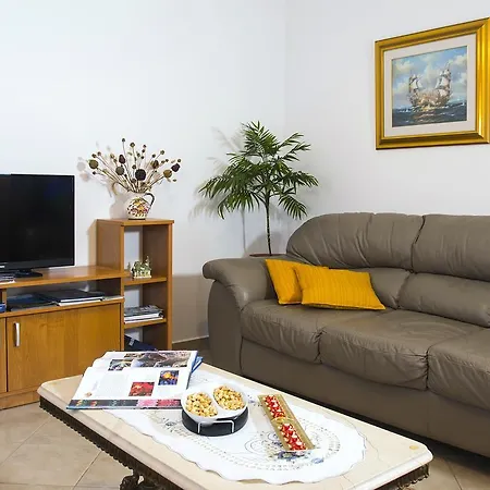 아파트 Apartman Marinero